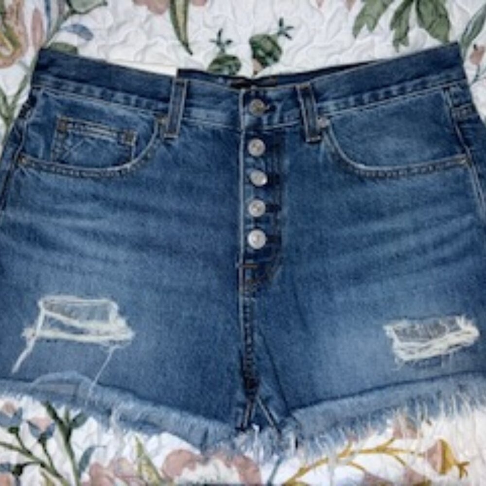 7 FOR ALL MANKIND SHORTS SIZE 29